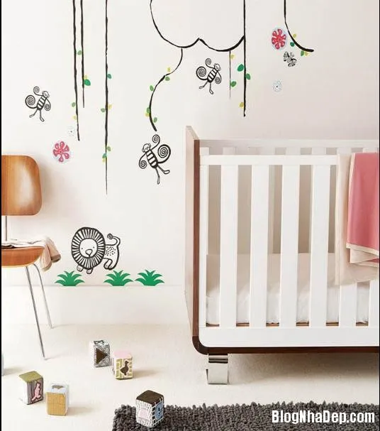 Những bức tường trang trí sinh động cho phòng trẻ sơ sinh