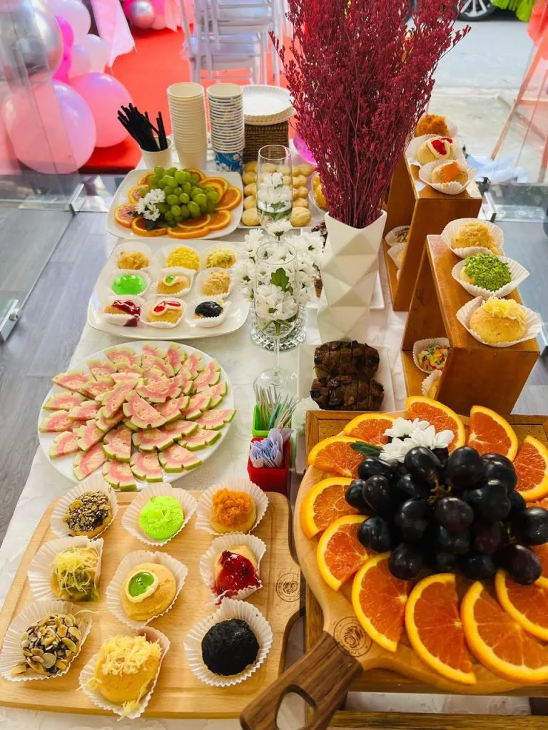 Rủ nhau sử dụng dịch vụ tiệc ngọt teabreak lưu động tại nhà Hà Nội
