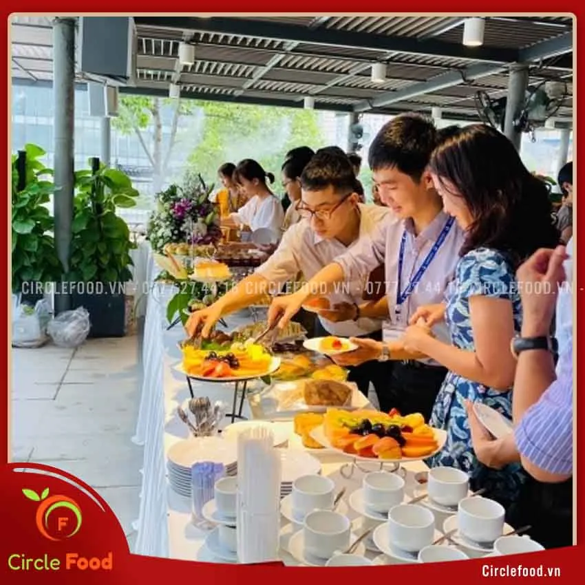 Săn đón đặt tiệc ngọt teabreak tất niên cho công ty tại Hà Nội
